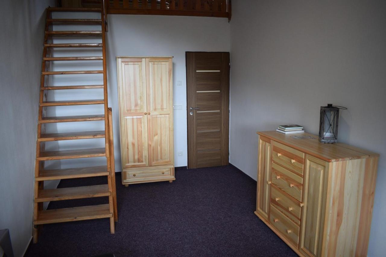 Apartmany กูโบวาฮุท ภายนอก รูปภาพ