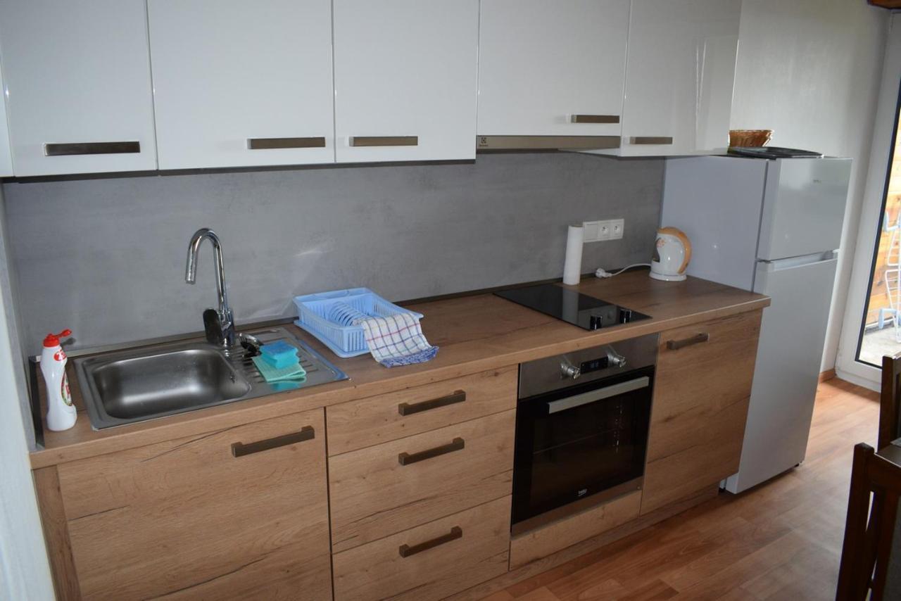 Apartmany กูโบวาฮุท ภายนอก รูปภาพ