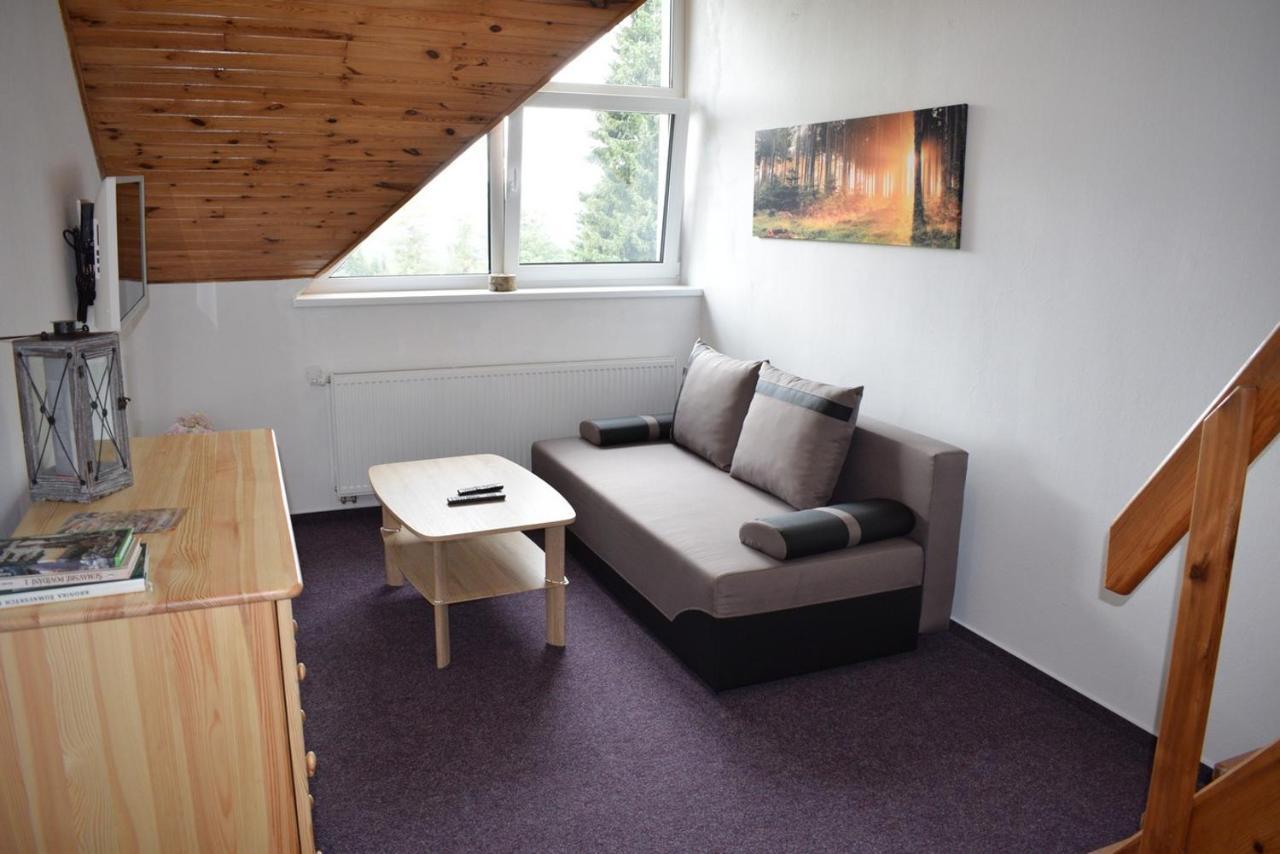 Apartmany กูโบวาฮุท ภายนอก รูปภาพ