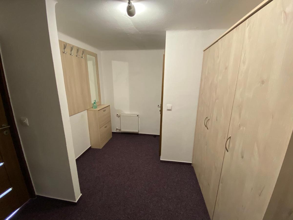 Apartmany กูโบวาฮุท ภายนอก รูปภาพ