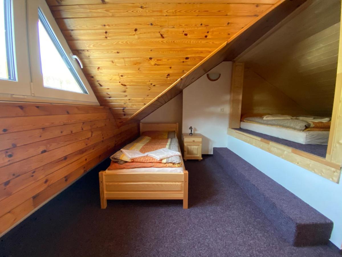 Apartmany กูโบวาฮุท ภายนอก รูปภาพ