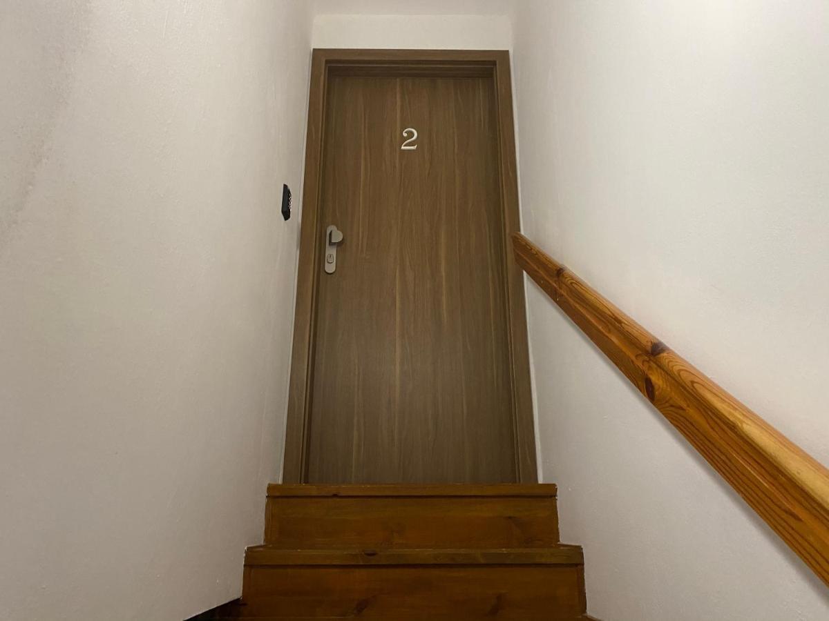 Apartmany กูโบวาฮุท ภายนอก รูปภาพ