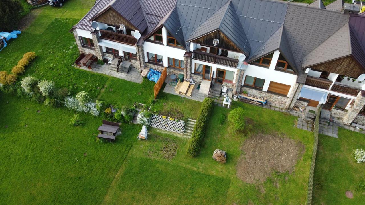 Apartmany กูโบวาฮุท ภายนอก รูปภาพ